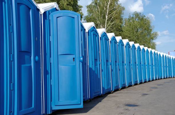 Best Porta potty rental near me  in Caledonia, WI